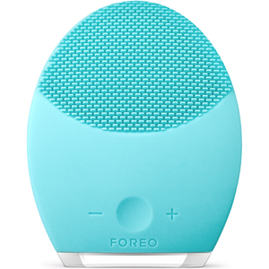 máy rửa mặt FOREO