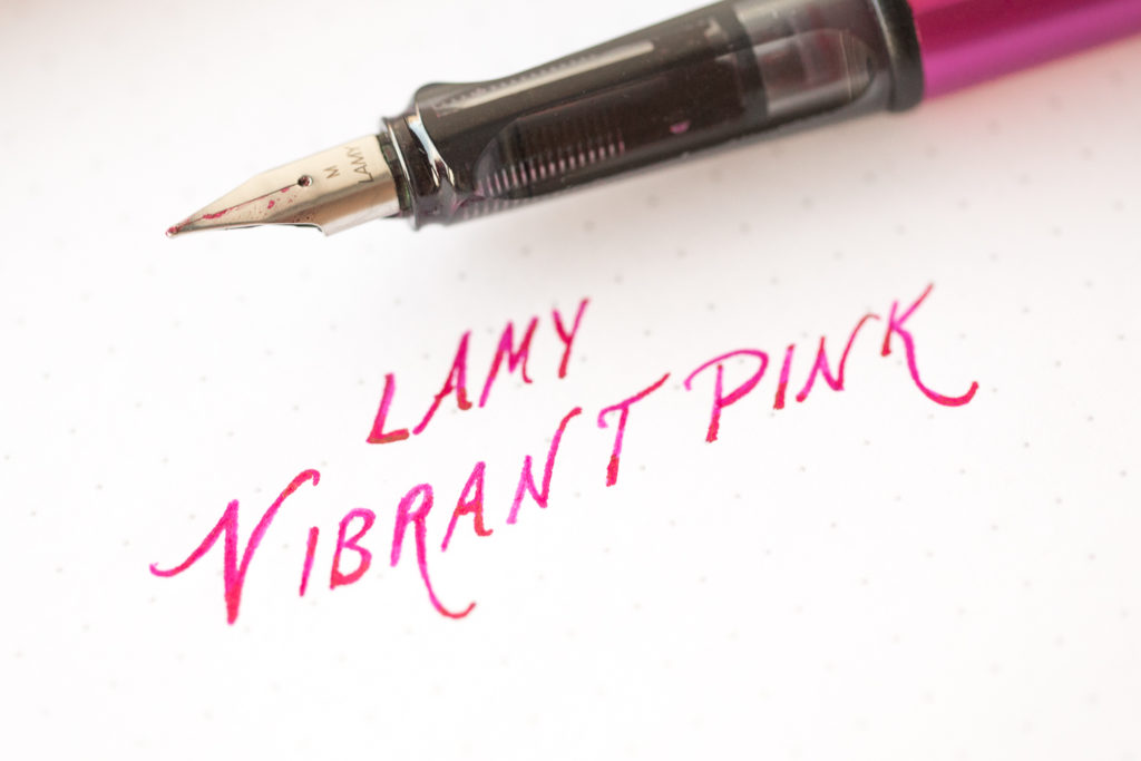 Phiên bản đặc biệt năm 2018: LAMY Al-Star VIBRANTPINK